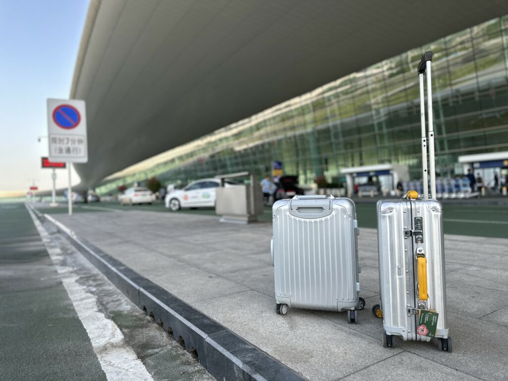 機場接送｜信佑機場接送、包車旅遊